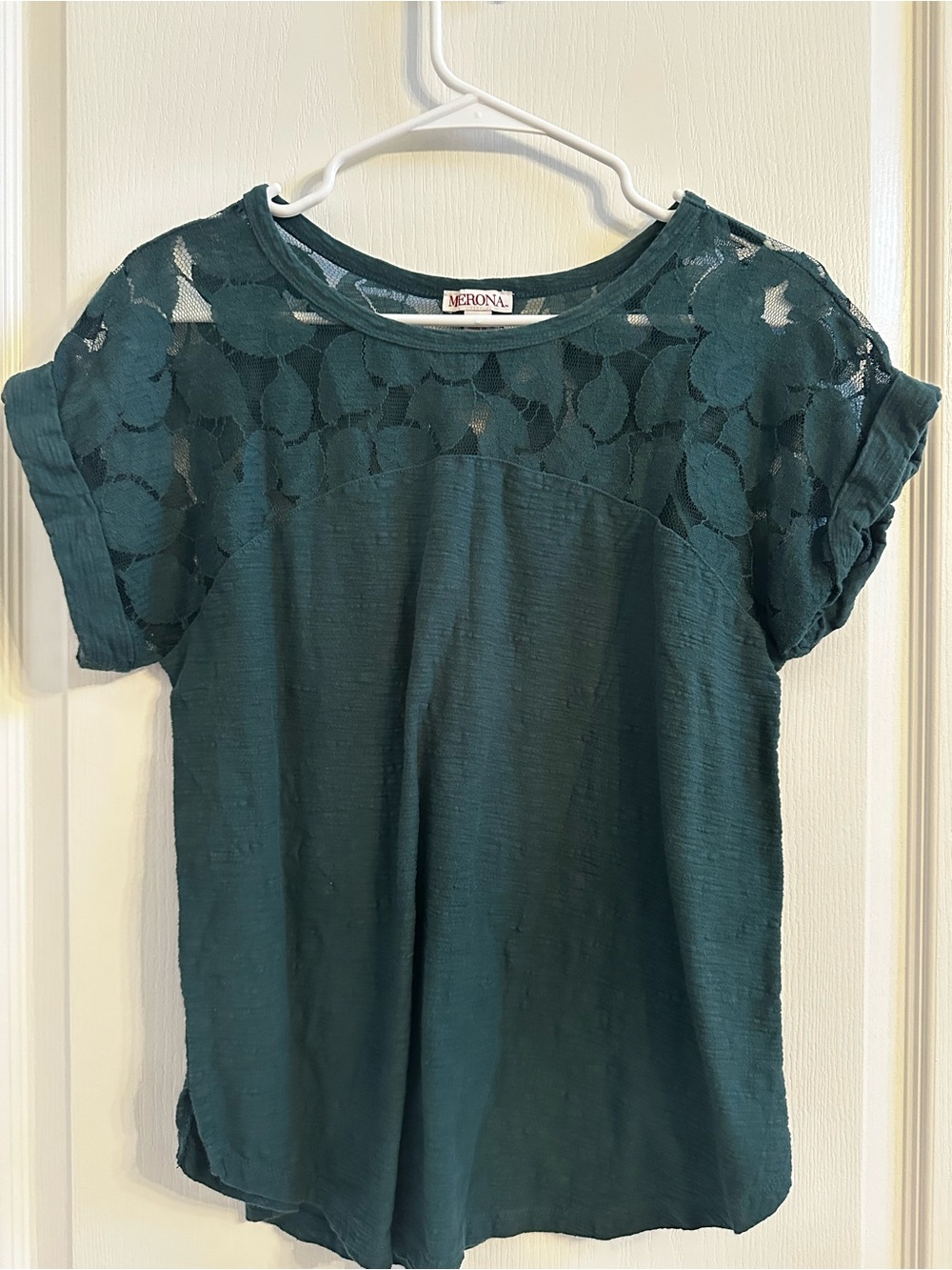 merona teal lace yoke short sleeve top